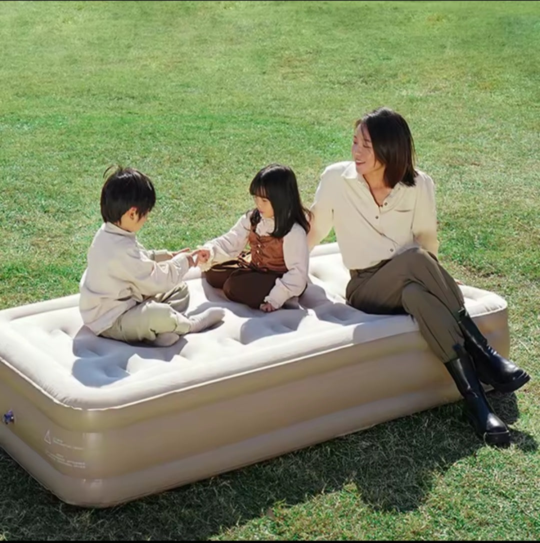 Matelas Gonflable Confort 2 Places – Installation Rapide en 3 Minute